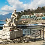 La Brezza Del Maggiore With View - Happy لافينو-مومبيلو