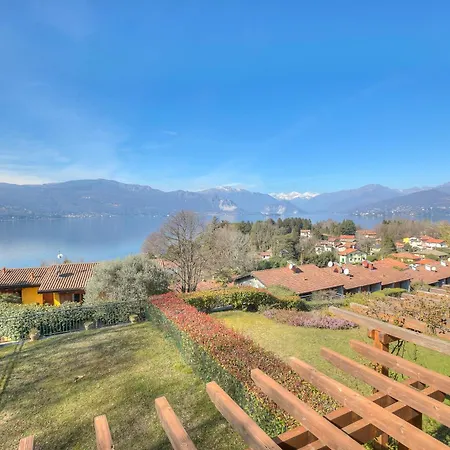 La Brezza Del Maggiore With View - Happy Apartamento *